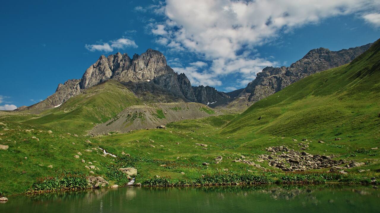 Georgia public holiday scenery, Asia
